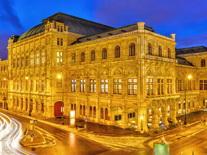 Otobüs İle Orta Avrupa Masalı (Tüm Çevre Gezileri ve Ekstra Turlar Dahil) İzmir Hareketli