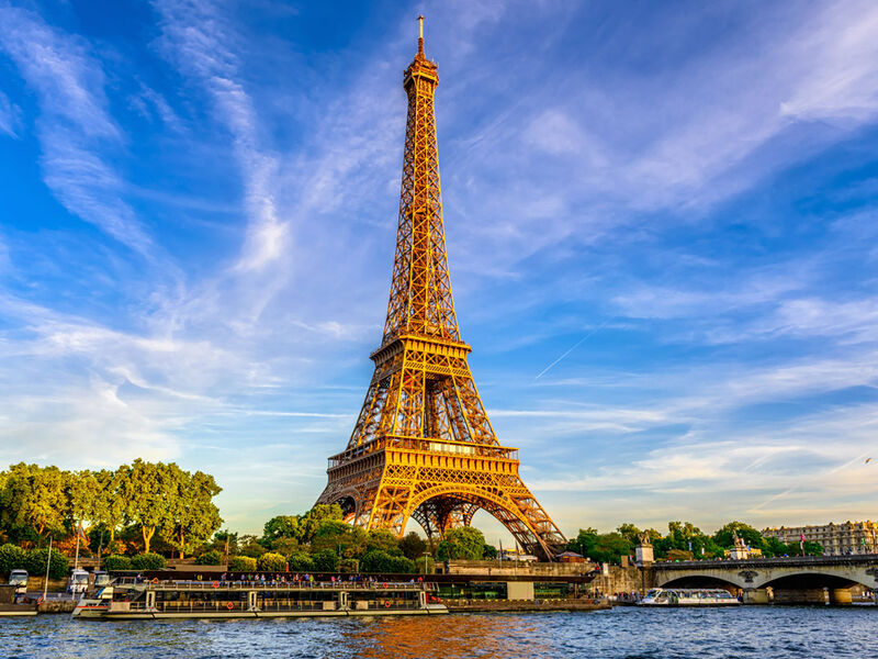 Comfort Benelux & Paris & Almanya Turu Pegasus Hava Yolları ile 7 Gece Ekstra Turlar Dahil ORY- AMS