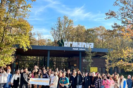 Maşukiye Cam Teras Ormanya Hobbit Evleri/ Günübirlik/ İstanbul Kalkışlı